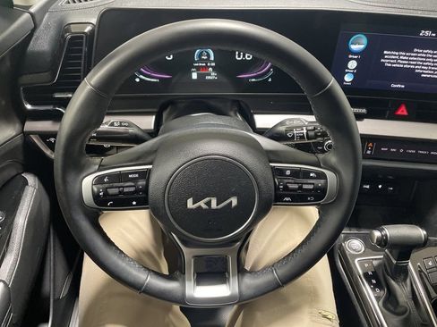 Certified 2023 Kia Sportage EX image 24