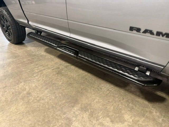 Used 2024 RAM 2500 Big Horn w/ Night Edition AWD/4WD image 7