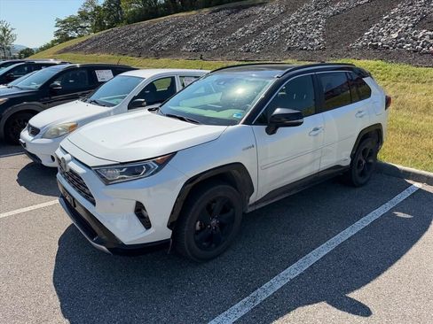 Used 2019 Toyota RAV4 XSE AWD/4WD image 8