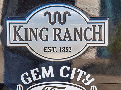 Used 2023 Ford Explorer King Ranch w/ Technology Package image 21