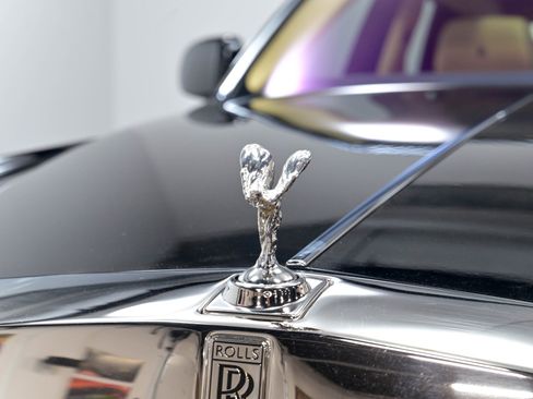 Used 2013 Rolls-Royce Phantom Sedan RWD image 70