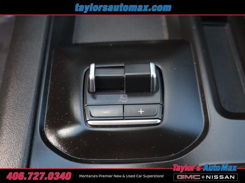 Used 2024 GMC Sierra 3500 Denali w/ Denali Reserve Package image 27