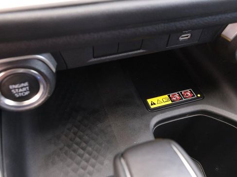 Used 2025 Toyota Grand Highlander AWD image 22