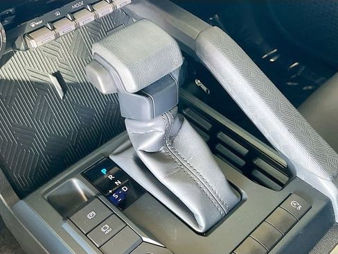 Used 2024 Toyota Tacoma SR5 image 23