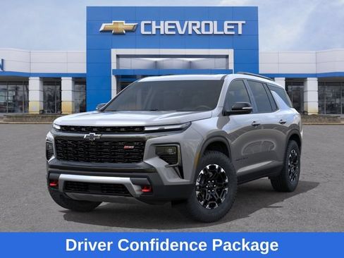 New 2027 Chevrolet Traverse Z71 w/ Driver Confidence Package AWD/4WD image 7