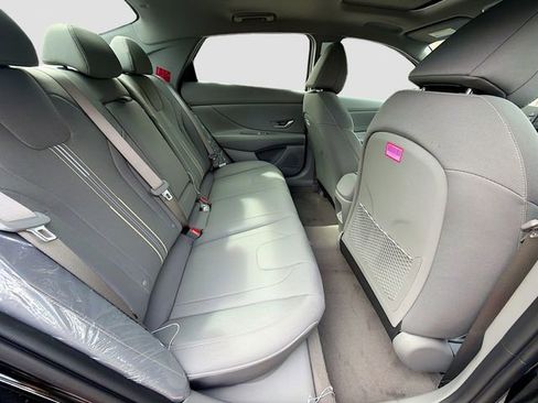 New 2026 Hyundai Elantra SEL Sport Premium FWD image 29
