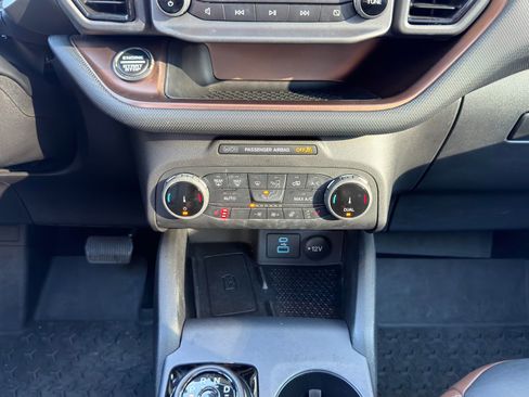 Used 2022 Ford Bronco Sport Outer Banks w/ Tech Package image 23