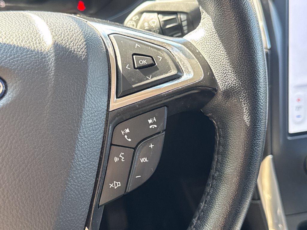 Used 2024 Ford Edge Titanium AWD/4WD image 26