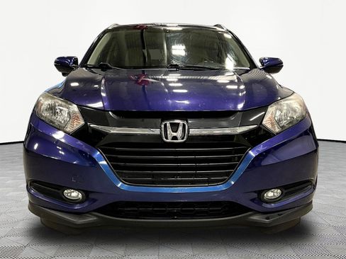 Used 2017 Honda HR-V EX-L image 2