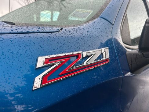 Used 2022 Chevrolet Silverado 1500 LT Trail Boss w/ LT Trail Boss Premium Package image 31