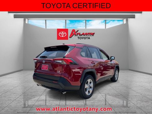 Certified 2025 Toyota RAV4 XLE AWD/4WD image 7