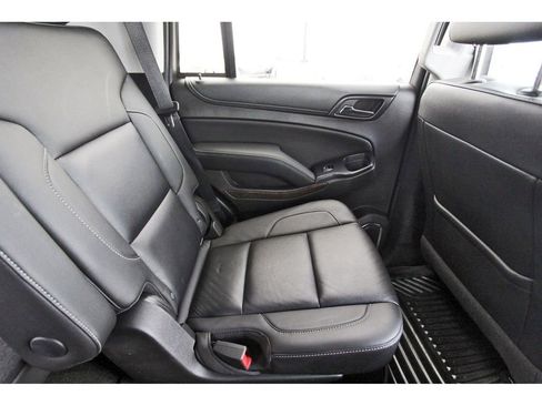 Used 2018 Chevrolet Tahoe LT image 11