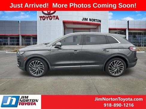 Used 2019 Lincoln Nautilus Reserve FWD image 3