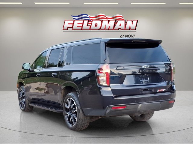 Used 2024 Chevrolet Suburban RST w/ Luxury Package AWD/4WD image 3