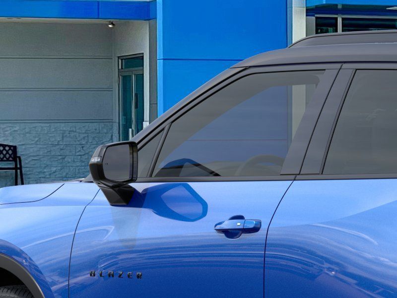 New 2026 Chevrolet Blazer LT w/ Midnight/Sport Edition FWD image 12