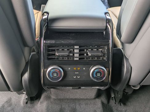 New 2026 Land Rover Range Rover Sport Dynamic SE image 23