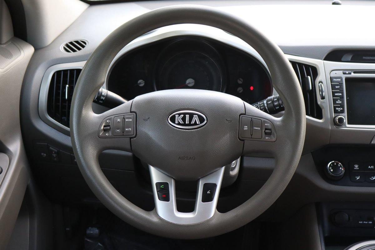 Used 2011 Kia Sportage LX w/ Convenience Pkg FWD image 18