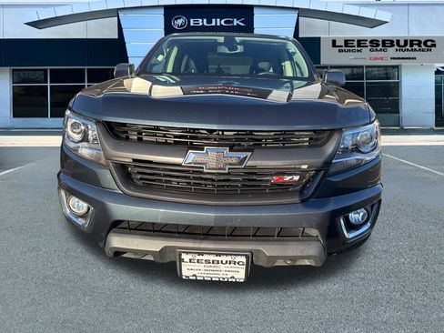 Used 2019 Chevrolet Colorado Z71 image 2