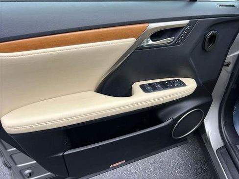 Certified 2022 Lexus RX 350 FWD w/ Premium Package image 11
