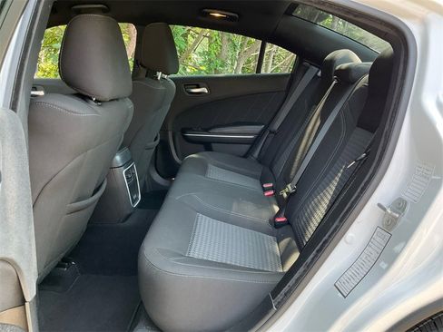 Used 2023 Dodge Charger SXT image 30