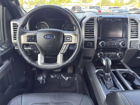 Used 2015 Ford F150 Platinum w/ Equipment Group 701A Luxury AWD/4WD image 15