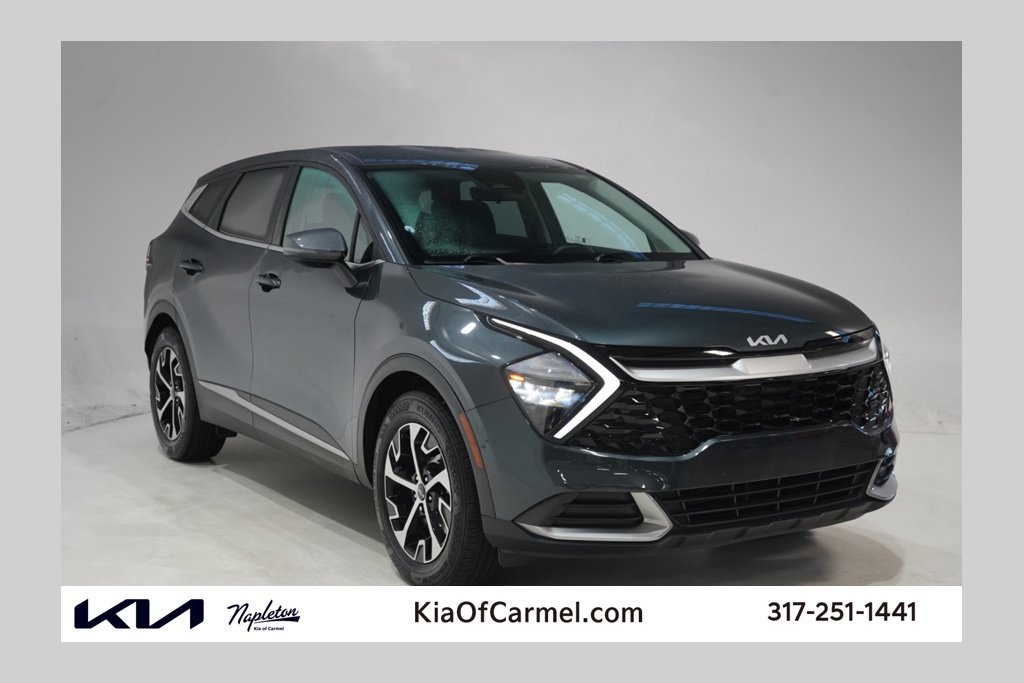 Used 2023 Kia Sportage EX FWD image 1