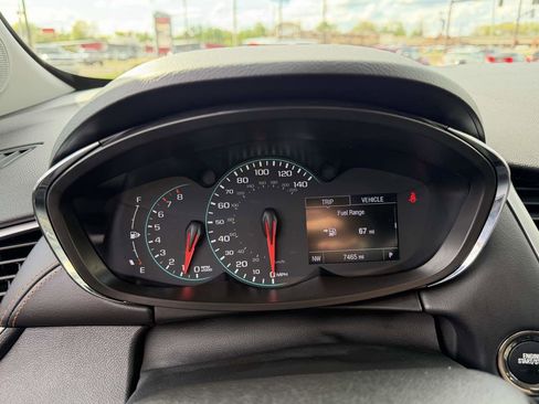 Used 2019 Chevrolet Trax LT w/ LT Convenience Package AWD/4WD image 24