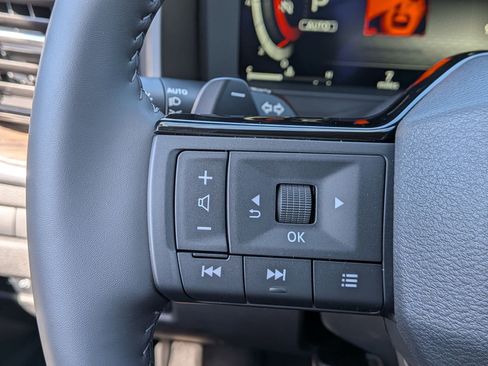 New 2026 Nissan Rogue Platinum w/ Platinum Premium Package image 16