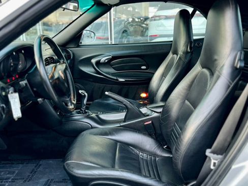 Used 2004 Porsche 911 Carrera image 13