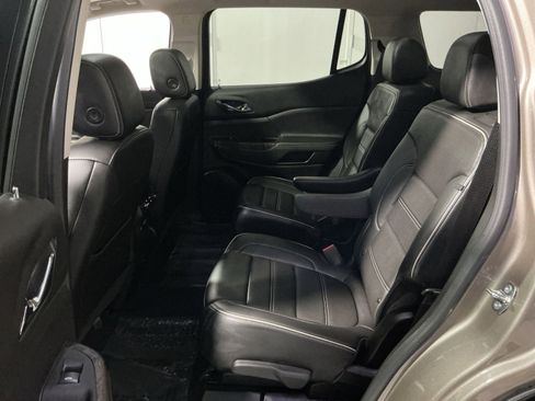 Used 2023 GMC Acadia Denali w/ Denali Ultimate Package image 32