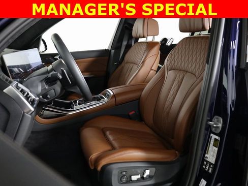Used 2026 BMW X7 M60i AWD/4WD image 34