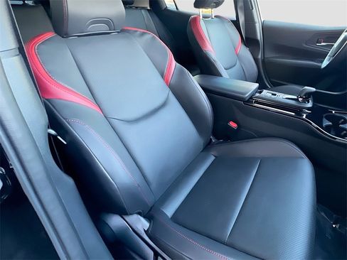 Used 2024 Toyota Prius Prime XSE Premium image 26