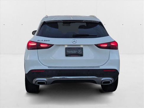 New 2025 Mercedes-Benz GLA 250 image 7