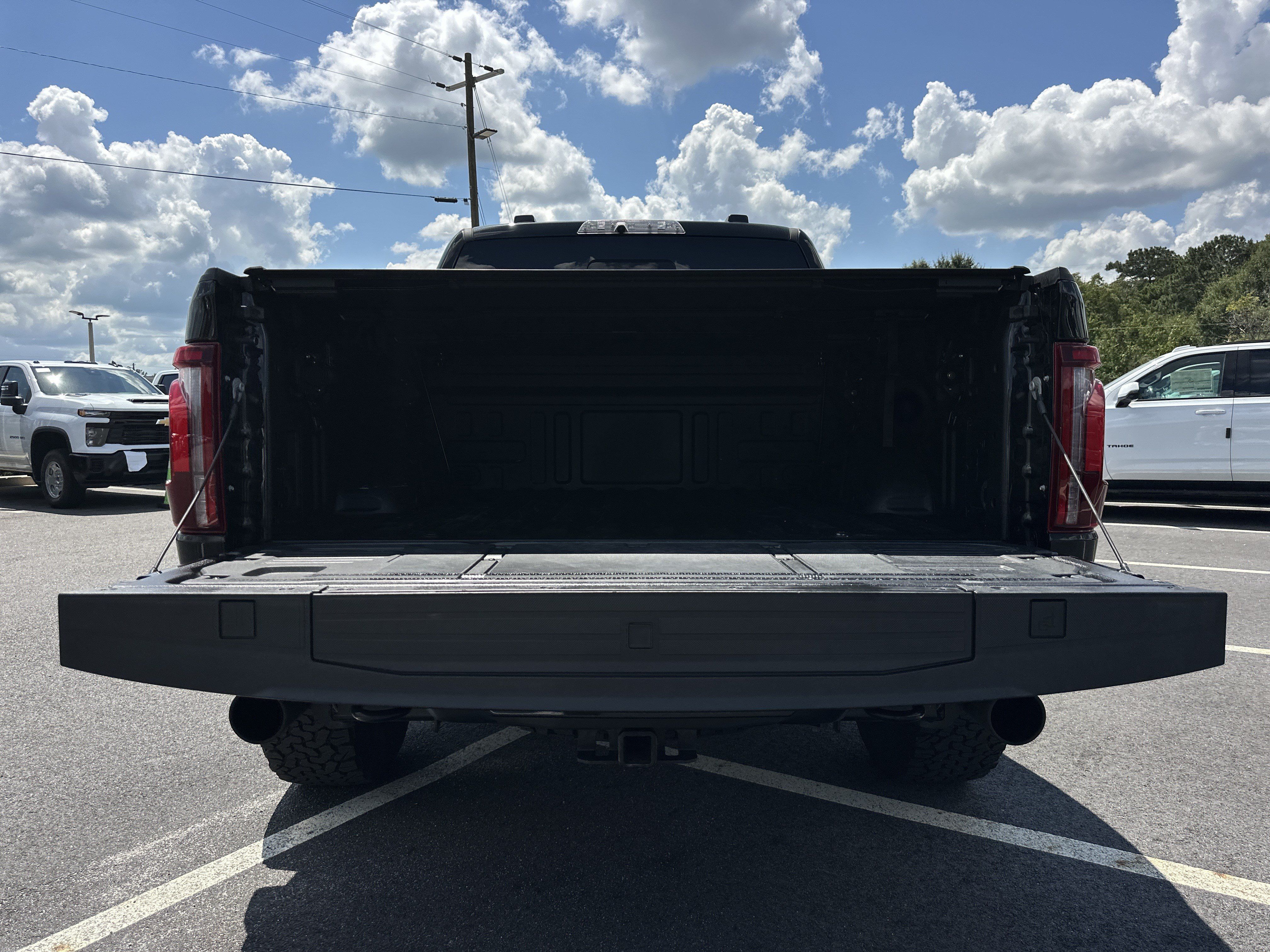 Used 2025 Ford F150 Raptor AWD/4WD image 19