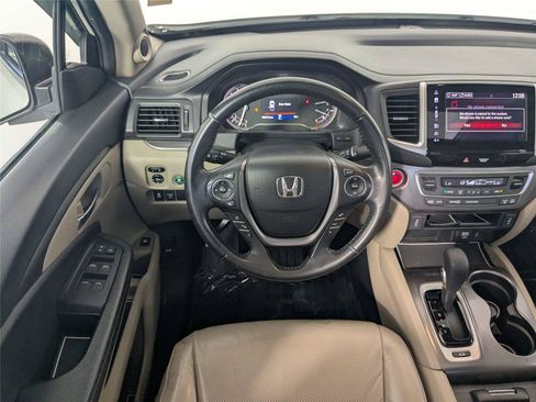 Used 2019 Honda Ridgeline RTL-T image 40