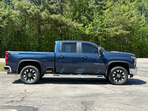 Used 2020 Chevrolet Silverado 2500 LT w/ All Star Edition image 2