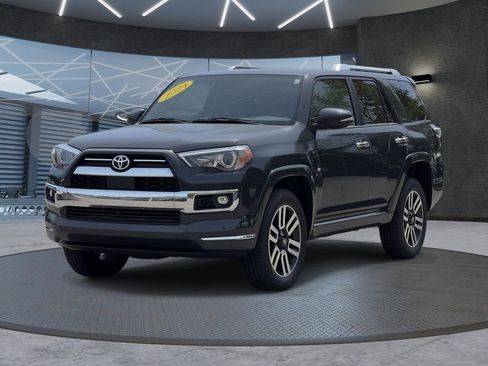 Used 2024 Toyota 4Runner Limited AWD/4WD image 2