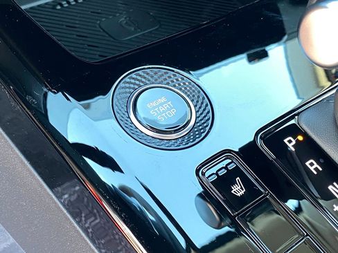 New 2026 Kia Niro EX FWD image 19