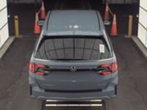 Used 2025 Honda Odyssey Sport-L image 3