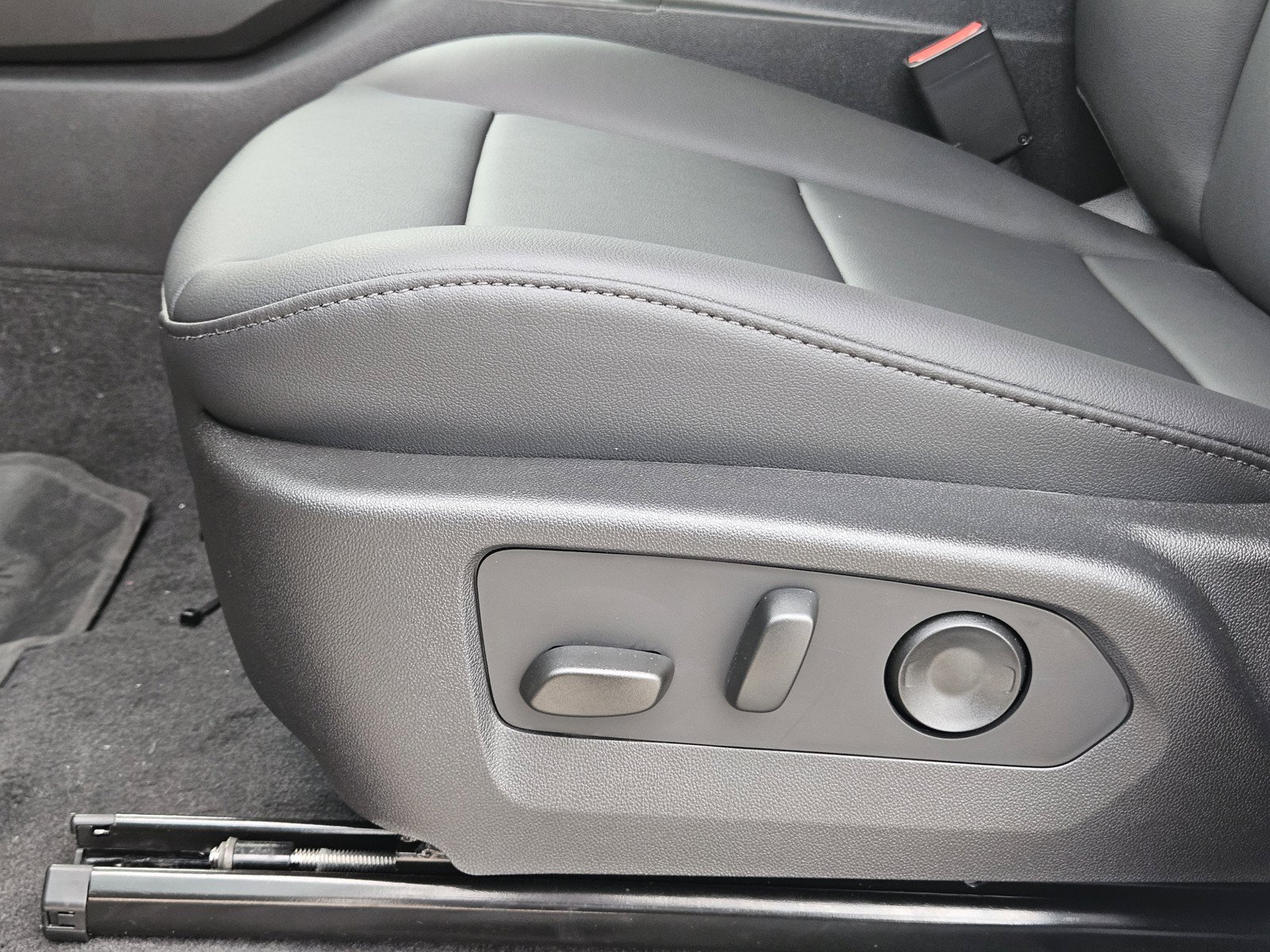 New 2026 Chevrolet Colorado Trail Boss AWD/4WD image 17