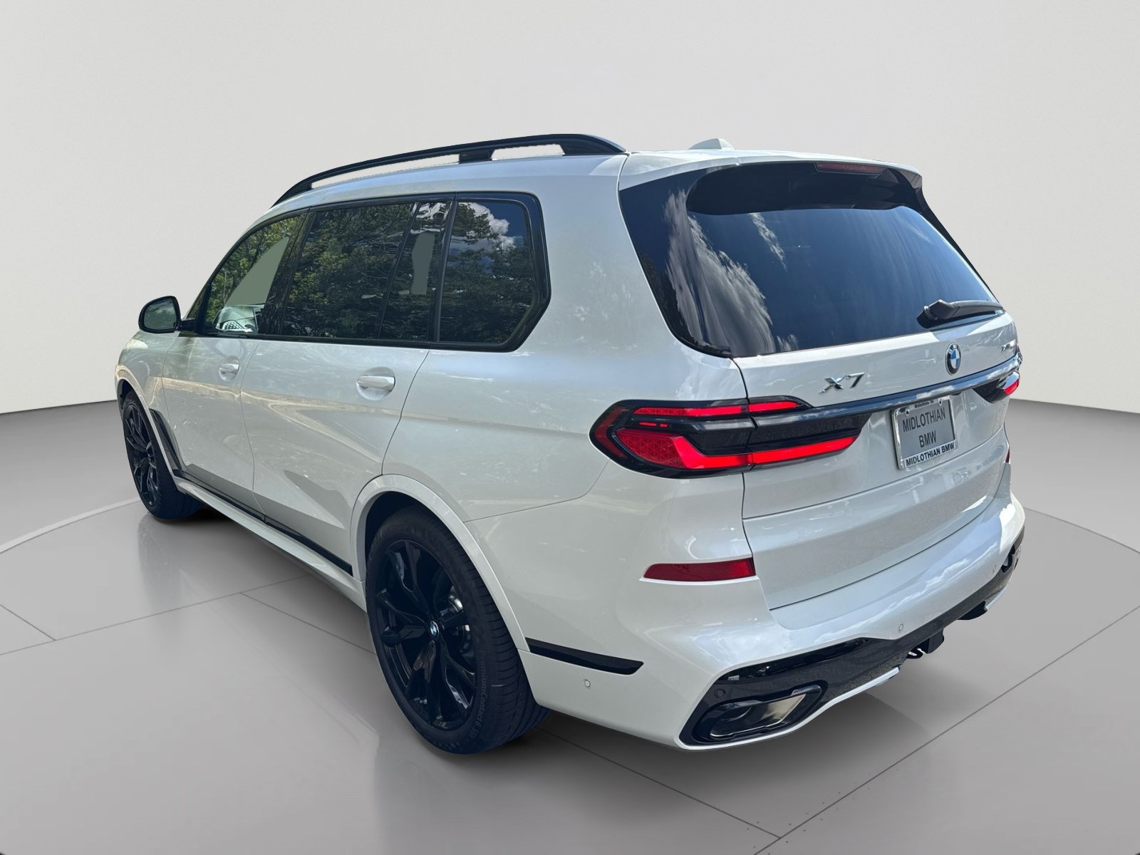 New 2027 BMW X7 xDrive40i w/ M Sport Package AWD/4WD image 26