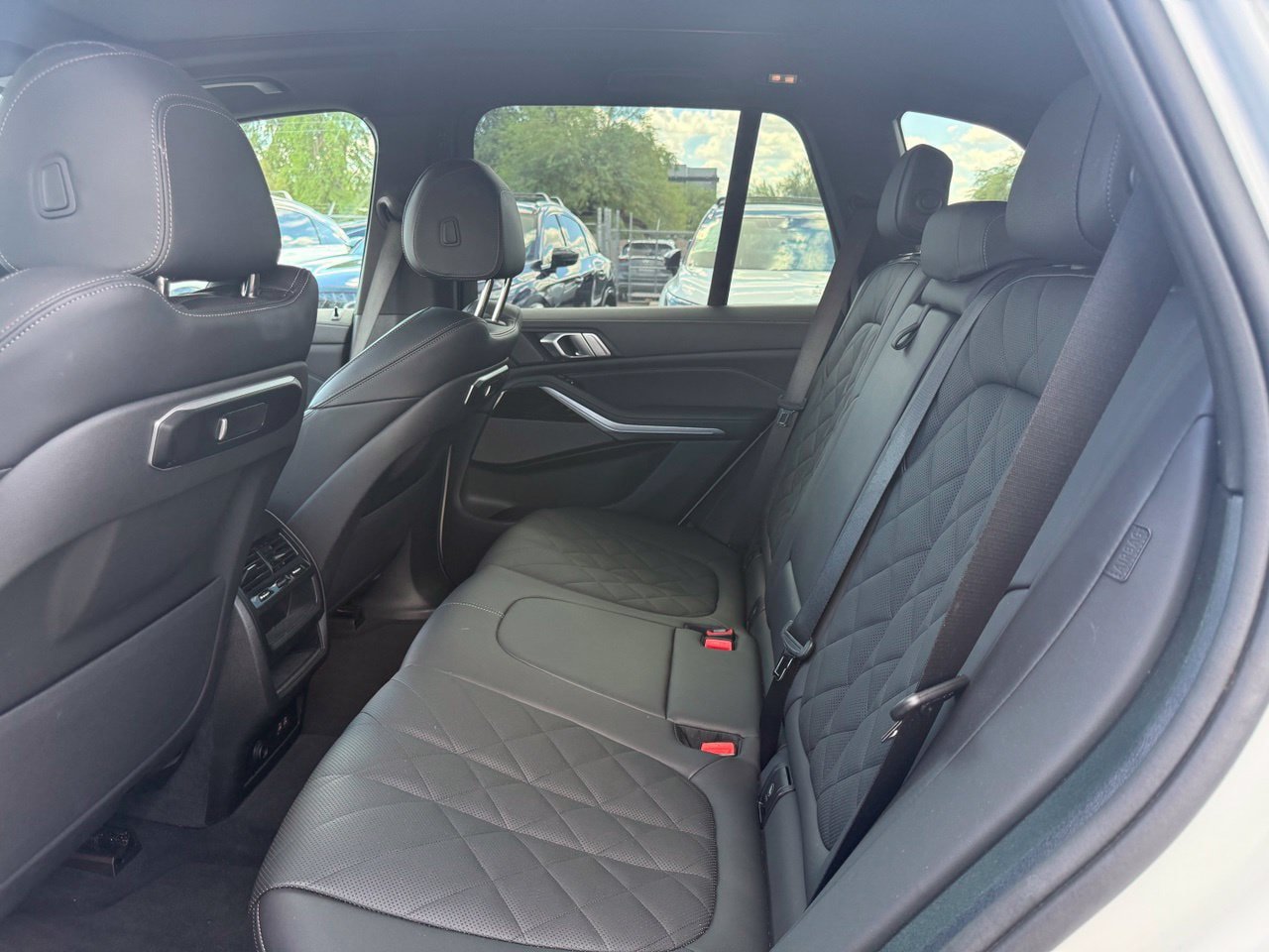 Used 2026 BMW X5 xDrive40i AWD/4WD image 10