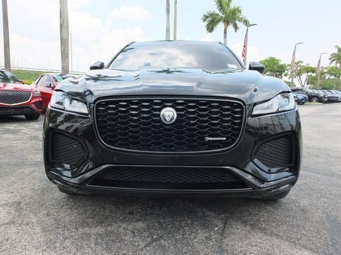 Used 2025 Jaguar F-PACE R-Dynamic S AWD/4WD image 17