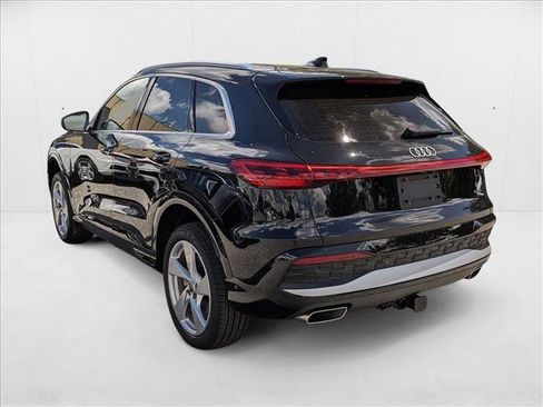 New 2025 Audi Q5 Premium Plus image 8