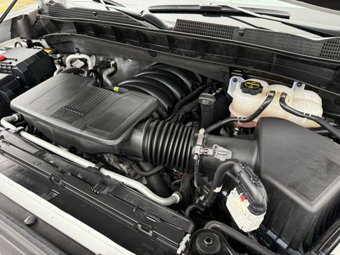 Used 2024 GMC Sierra 1500 SLT image 32