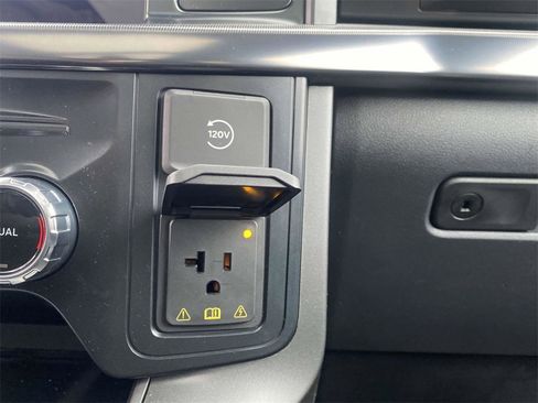 New 2025 Ford F150 Lariat w/ Equipment Group 501A Mid image 27