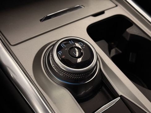 Used 2021 Ford Explorer XLT w/ Equipment Group 202A image 51