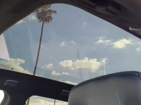 New 2025 Cadillac Escalade IQ Luxury 2 image 21