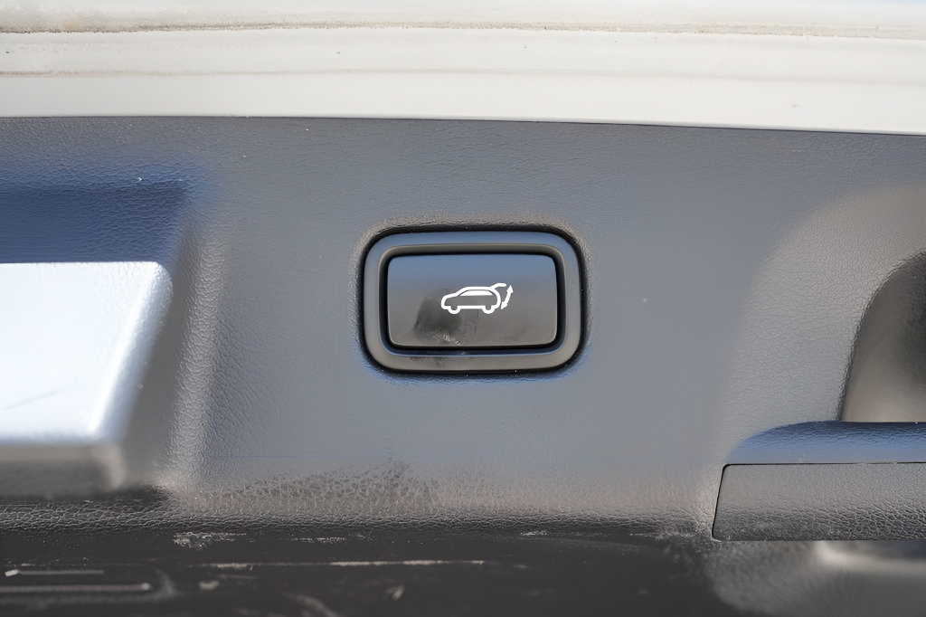 Certified 2023 Hyundai Palisade Limited AWD/4WD image 11