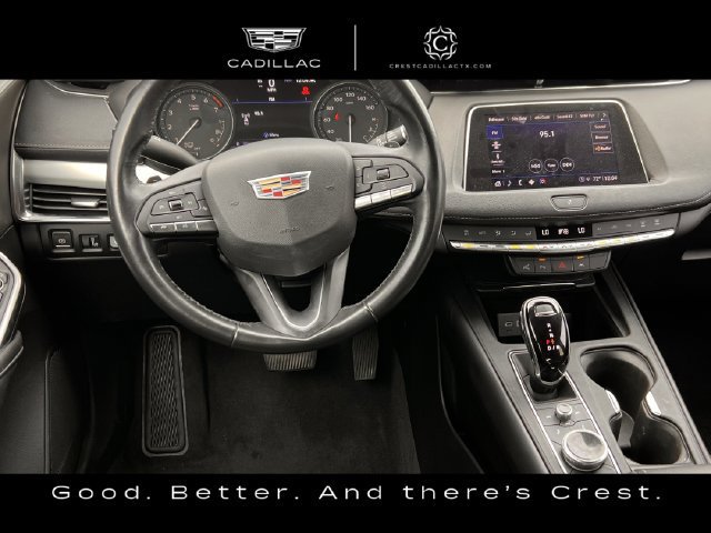 Used 2022 Cadillac XT4 Premium Luxury w/ Technology Package FWD image 13